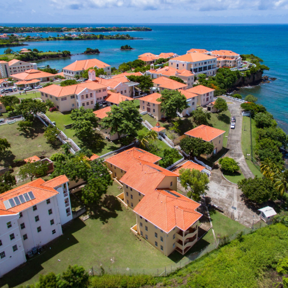 8 Commonly Asked Questions About Caribbean Medical Universities